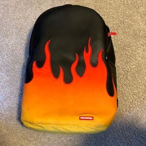 Spray ground cream flame backpack